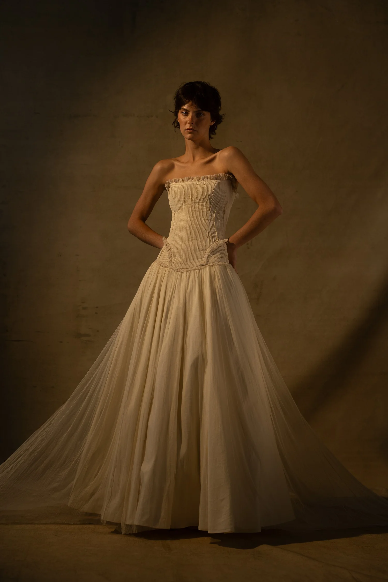 CINQ bridal wedding dress
